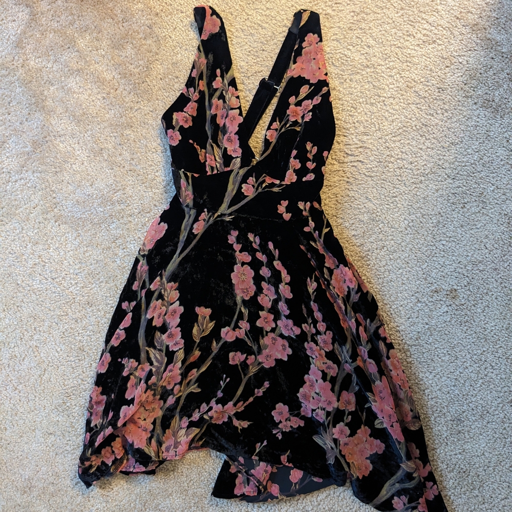 Current Mood Black and Pink Floral Velvet Burnout Dress Size M
